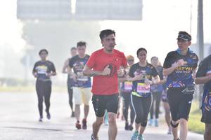 BIB: 
                            <button type="button" onclick="openModal(3754944)" class="btn btn-primary btn-sm float-right btn-popup" data-toggle="modal" data-target=".modal-high-quality">
                        <i class="fas fa-shopping-cart"></i> Add to Cart
                    </button>
                                            <button type="button" onclick="isThisMe(3754944, true)" class="btn btn-success btn-sm float-right btn-popup btn-isme hidden" data-toggle="tooltip" data-placement="bottom" title="นี่คือรูปของคุณใช่ไหม คลิกที่นี่เพื่อเอาเข้าอัลบั้ม">
                        <i class="fas fa-plus"></i> Add to album
                    </button>
                    <button type="button" onclick="isThisMe(3754944, false)" class="btn btn-warning btn-sm float-right btn-popup btn-isnotme hidden">
                        <i class="fas fa-ban"></i> Remove from album
                    </button>