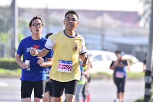 BIB: 22553
                            <button type="button" onclick="openModal(3663373)" class="btn btn-primary btn-sm float-right btn-popup" data-toggle="modal" data-target=".modal-high-quality">
                        <i class="fas fa-shopping-cart"></i> Add to Cart
                    </button>
                                            <button type="button" onclick="isThisMe(3663373, true)" class="btn btn-success btn-sm float-right btn-popup btn-isme hidden" data-toggle="tooltip" data-placement="bottom" title="นี่คือรูปของคุณใช่ไหม คลิกที่นี่เพื่อเอาเข้าอัลบั้ม">
                        <i class="fas fa-plus"></i> Add to album
                    </button>
                    <button type="button" onclick="isThisMe(3663373, false)" class="btn btn-warning btn-sm float-right btn-popup btn-isnotme hidden">
                        <i class="fas fa-ban"></i> Remove from album
                    </button>