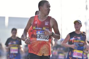 BIB: 20573, 1227
                            <button type="button" onclick="openModal(3762545)" class="btn btn-primary btn-sm float-right btn-popup" data-toggle="modal" data-target=".modal-high-quality">
                        <i class="fas fa-shopping-cart"></i> Add to Cart
                    </button>
                                            <button type="button" onclick="isThisMe(3762545, true)" class="btn btn-success btn-sm float-right btn-popup btn-isme hidden" data-toggle="tooltip" data-placement="bottom" title="นี่คือรูปของคุณใช่ไหม คลิกที่นี่เพื่อเอาเข้าอัลบั้ม">
                        <i class="fas fa-plus"></i> Add to album
                    </button>
                    <button type="button" onclick="isThisMe(3762545, false)" class="btn btn-warning btn-sm float-right btn-popup btn-isnotme hidden">
                        <i class="fas fa-ban"></i> Remove from album
                    </button>