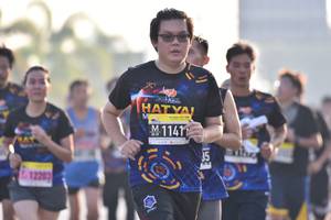 BIB: 1141, 12203
                            <button type="button" onclick="openModal(3767261)" class="btn btn-primary btn-sm float-right btn-popup" data-toggle="modal" data-target=".modal-high-quality">
                        <i class="fas fa-shopping-cart"></i> Add to Cart
                    </button>
                                            <button type="button" onclick="isThisMe(3767261, true)" class="btn btn-success btn-sm float-right btn-popup btn-isme hidden" data-toggle="tooltip" data-placement="bottom" title="นี่คือรูปของคุณใช่ไหม คลิกที่นี่เพื่อเอาเข้าอัลบั้ม">
                        <i class="fas fa-plus"></i> Add to album
                    </button>
                    <button type="button" onclick="isThisMe(3767261, false)" class="btn btn-warning btn-sm float-right btn-popup btn-isnotme hidden">
                        <i class="fas fa-ban"></i> Remove from album
                    </button>