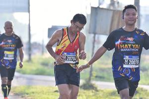 BIB: 201, 100, 20704, 20070
                            <button type="button" onclick="openModal(3747346)" class="btn btn-primary btn-sm float-right btn-popup" data-toggle="modal" data-target=".modal-high-quality">
                        <i class="fas fa-shopping-cart"></i> Add to Cart
                    </button>
                                            <button type="button" onclick="isThisMe(3747346, true)" class="btn btn-success btn-sm float-right btn-popup btn-isme hidden" data-toggle="tooltip" data-placement="bottom" title="นี่คือรูปของคุณใช่ไหม คลิกที่นี่เพื่อเอาเข้าอัลบั้ม">
                        <i class="fas fa-plus"></i> Add to album
                    </button>
                    <button type="button" onclick="isThisMe(3747346, false)" class="btn btn-warning btn-sm float-right btn-popup btn-isnotme hidden">
                        <i class="fas fa-ban"></i> Remove from album
                    </button>