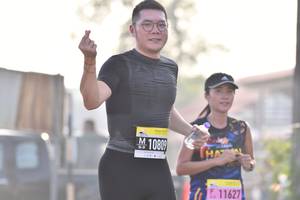 BIB: 1080, 11627
                            <button type="button" onclick="openModal(3755926)" class="btn btn-primary btn-sm float-right btn-popup" data-toggle="modal" data-target=".modal-high-quality">
                        <i class="fas fa-shopping-cart"></i> Add to Cart
                    </button>
                                            <button type="button" onclick="isThisMe(3755926, true)" class="btn btn-success btn-sm float-right btn-popup btn-isme hidden" data-toggle="tooltip" data-placement="bottom" title="นี่คือรูปของคุณใช่ไหม คลิกที่นี่เพื่อเอาเข้าอัลบั้ม">
                        <i class="fas fa-plus"></i> Add to album
                    </button>
                    <button type="button" onclick="isThisMe(3755926, false)" class="btn btn-warning btn-sm float-right btn-popup btn-isnotme hidden">
                        <i class="fas fa-ban"></i> Remove from album
                    </button>