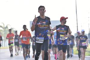 BIB: 2019, 20900
                            <button type="button" onclick="openModal(3766080)" class="btn btn-primary btn-sm float-right btn-popup" data-toggle="modal" data-target=".modal-high-quality">
                        <i class="fas fa-shopping-cart"></i> Add to Cart
                    </button>
                                            <button type="button" onclick="isThisMe(3766080, true)" class="btn btn-success btn-sm float-right btn-popup btn-isme hidden" data-toggle="tooltip" data-placement="bottom" title="นี่คือรูปของคุณใช่ไหม คลิกที่นี่เพื่อเอาเข้าอัลบั้ม">
                        <i class="fas fa-plus"></i> Add to album
                    </button>
                    <button type="button" onclick="isThisMe(3766080, false)" class="btn btn-warning btn-sm float-right btn-popup btn-isnotme hidden">
                        <i class="fas fa-ban"></i> Remove from album
                    </button>