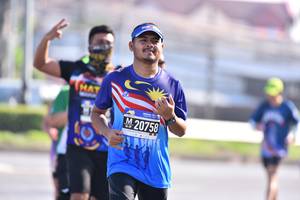 BIB: 
                            <button type="button" onclick="openModal(3697879)" class="btn btn-primary btn-sm float-right btn-popup" data-toggle="modal" data-target=".modal-high-quality">
                        <i class="fas fa-shopping-cart"></i> Add to Cart
                    </button>
                                            <button type="button" onclick="isThisMe(3697879, true)" class="btn btn-success btn-sm float-right btn-popup btn-isme hidden" data-toggle="tooltip" data-placement="bottom" title="นี่คือรูปของคุณใช่ไหม คลิกที่นี่เพื่อเอาเข้าอัลบั้ม">
                        <i class="fas fa-plus"></i> Add to album
                    </button>
                    <button type="button" onclick="isThisMe(3697879, false)" class="btn btn-warning btn-sm float-right btn-popup btn-isnotme hidden">
                        <i class="fas fa-ban"></i> Remove from album
                    </button>