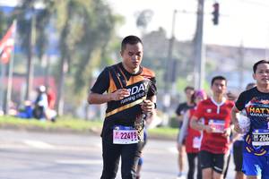 BIB: 2241
                            <button type="button" onclick="openModal(3662239)" class="btn btn-primary btn-sm float-right btn-popup" data-toggle="modal" data-target=".modal-high-quality">
                        <i class="fas fa-shopping-cart"></i> Add to Cart
                    </button>
                                            <button type="button" onclick="isThisMe(3662239, true)" class="btn btn-success btn-sm float-right btn-popup btn-isme hidden" data-toggle="tooltip" data-placement="bottom" title="นี่คือรูปของคุณใช่ไหม คลิกที่นี่เพื่อเอาเข้าอัลบั้ม">
                        <i class="fas fa-plus"></i> Add to album
                    </button>
                    <button type="button" onclick="isThisMe(3662239, false)" class="btn btn-warning btn-sm float-right btn-popup btn-isnotme hidden">
                        <i class="fas fa-ban"></i> Remove from album
                    </button>