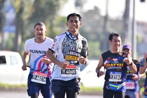 BIB: 20255, 40600, 21347, 40214
                            <button type="button" onclick="openModal(3667793)" class="btn btn-primary btn-sm float-right btn-popup" data-toggle="modal" data-target=".modal-high-quality">
                        <i class="fas fa-shopping-cart"></i> Add to Cart
                    </button>
                                            <button type="button" onclick="isThisMe(3667793, true)" class="btn btn-success btn-sm float-right btn-popup btn-isme hidden" data-toggle="tooltip" data-placement="bottom" title="นี่คือรูปของคุณใช่ไหม คลิกที่นี่เพื่อเอาเข้าอัลบั้ม">
                        <i class="fas fa-plus"></i> Add to album
                    </button>
                    <button type="button" onclick="isThisMe(3667793, false)" class="btn btn-warning btn-sm float-right btn-popup btn-isnotme hidden">
                        <i class="fas fa-ban"></i> Remove from album
                    </button>