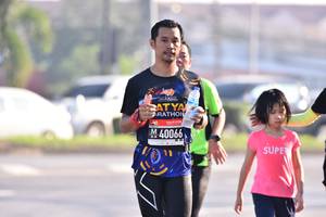 BIB: 40066
                            <button type="button" onclick="openModal(3741889)" class="btn btn-primary btn-sm float-right btn-popup" data-toggle="modal" data-target=".modal-high-quality">
                        <i class="fas fa-shopping-cart"></i> Add to Cart
                    </button>
                                            <button type="button" onclick="isThisMe(3741889, true)" class="btn btn-success btn-sm float-right btn-popup btn-isme hidden" data-toggle="tooltip" data-placement="bottom" title="นี่คือรูปของคุณใช่ไหม คลิกที่นี่เพื่อเอาเข้าอัลบั้ม">
                        <i class="fas fa-plus"></i> Add to album
                    </button>
                    <button type="button" onclick="isThisMe(3741889, false)" class="btn btn-warning btn-sm float-right btn-popup btn-isnotme hidden">
                        <i class="fas fa-ban"></i> Remove from album
                    </button>