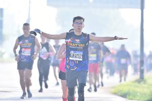 BIB: 21674
                            <button type="button" onclick="openModal(3754790)" class="btn btn-primary btn-sm float-right btn-popup" data-toggle="modal" data-target=".modal-high-quality">
                        <i class="fas fa-shopping-cart"></i> Add to Cart
                    </button>
                                            <button type="button" onclick="isThisMe(3754790, true)" class="btn btn-success btn-sm float-right btn-popup btn-isme hidden" data-toggle="tooltip" data-placement="bottom" title="นี่คือรูปของคุณใช่ไหม คลิกที่นี่เพื่อเอาเข้าอัลบั้ม">
                        <i class="fas fa-plus"></i> Add to album
                    </button>
                    <button type="button" onclick="isThisMe(3754790, false)" class="btn btn-warning btn-sm float-right btn-popup btn-isnotme hidden">
                        <i class="fas fa-ban"></i> Remove from album
                    </button>