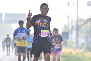 BIB: 201
                            <button type="button" onclick="openModal(3755004)" class="btn btn-primary btn-sm float-right btn-popup" data-toggle="modal" data-target=".modal-high-quality">
                        <i class="fas fa-shopping-cart"></i> Add to Cart
                    </button>
                                            <button type="button" onclick="isThisMe(3755004, true)" class="btn btn-success btn-sm float-right btn-popup btn-isme hidden" data-toggle="tooltip" data-placement="bottom" title="นี่คือรูปของคุณใช่ไหม คลิกที่นี่เพื่อเอาเข้าอัลบั้ม">
                        <i class="fas fa-plus"></i> Add to album
                    </button>
                    <button type="button" onclick="isThisMe(3755004, false)" class="btn btn-warning btn-sm float-right btn-popup btn-isnotme hidden">
                        <i class="fas fa-ban"></i> Remove from album
                    </button>