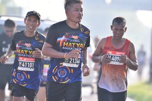 BIB: 409, 21246, 41101
                            <button type="button" onclick="openModal(3754288)" class="btn btn-primary btn-sm float-right btn-popup" data-toggle="modal" data-target=".modal-high-quality">
                        <i class="fas fa-shopping-cart"></i> Add to Cart
                    </button>
                                            <button type="button" onclick="isThisMe(3754288, true)" class="btn btn-success btn-sm float-right btn-popup btn-isme hidden" data-toggle="tooltip" data-placement="bottom" title="นี่คือรูปของคุณใช่ไหม คลิกที่นี่เพื่อเอาเข้าอัลบั้ม">
                        <i class="fas fa-plus"></i> Add to album
                    </button>
                    <button type="button" onclick="isThisMe(3754288, false)" class="btn btn-warning btn-sm float-right btn-popup btn-isnotme hidden">
                        <i class="fas fa-ban"></i> Remove from album
                    </button>