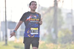 BIB: 202, 11020
                            <button type="button" onclick="openModal(3780545)" class="btn btn-primary btn-sm float-right btn-popup" data-toggle="modal" data-target=".modal-high-quality">
                        <i class="fas fa-shopping-cart"></i> Add to Cart
                    </button>
                                            <button type="button" onclick="isThisMe(3780545, true)" class="btn btn-success btn-sm float-right btn-popup btn-isme hidden" data-toggle="tooltip" data-placement="bottom" title="นี่คือรูปของคุณใช่ไหม คลิกที่นี่เพื่อเอาเข้าอัลบั้ม">
                        <i class="fas fa-plus"></i> Add to album
                    </button>
                    <button type="button" onclick="isThisMe(3780545, false)" class="btn btn-warning btn-sm float-right btn-popup btn-isnotme hidden">
                        <i class="fas fa-ban"></i> Remove from album
                    </button>