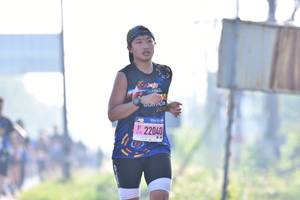 BIB: 22040
                            <button type="button" onclick="openModal(3739951)" class="btn btn-primary btn-sm float-right btn-popup" data-toggle="modal" data-target=".modal-high-quality">
                        <i class="fas fa-shopping-cart"></i> Add to Cart
                    </button>
                                            <button type="button" onclick="isThisMe(3739951, true)" class="btn btn-success btn-sm float-right btn-popup btn-isme hidden" data-toggle="tooltip" data-placement="bottom" title="นี่คือรูปของคุณใช่ไหม คลิกที่นี่เพื่อเอาเข้าอัลบั้ม">
                        <i class="fas fa-plus"></i> Add to album
                    </button>
                    <button type="button" onclick="isThisMe(3739951, false)" class="btn btn-warning btn-sm float-right btn-popup btn-isnotme hidden">
                        <i class="fas fa-ban"></i> Remove from album
                    </button>