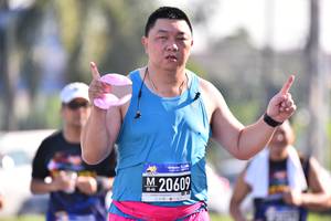 BIB: 2060
                            <button type="button" onclick="openModal(3688297)" class="btn btn-primary btn-sm float-right btn-popup" data-toggle="modal" data-target=".modal-high-quality">
                        <i class="fas fa-shopping-cart"></i> Add to Cart
                    </button>
                                            <button type="button" onclick="isThisMe(3688297, true)" class="btn btn-success btn-sm float-right btn-popup btn-isme hidden" data-toggle="tooltip" data-placement="bottom" title="นี่คือรูปของคุณใช่ไหม คลิกที่นี่เพื่อเอาเข้าอัลบั้ม">
                        <i class="fas fa-plus"></i> Add to album
                    </button>
                    <button type="button" onclick="isThisMe(3688297, false)" class="btn btn-warning btn-sm float-right btn-popup btn-isnotme hidden">
                        <i class="fas fa-ban"></i> Remove from album
                    </button>