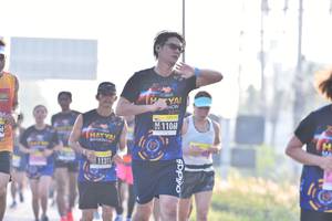 BIB: 1106
                            <button type="button" onclick="openModal(3758420)" class="btn btn-primary btn-sm float-right btn-popup" data-toggle="modal" data-target=".modal-high-quality">
                        <i class="fas fa-shopping-cart"></i> Add to Cart
                    </button>
                                            <button type="button" onclick="isThisMe(3758420, true)" class="btn btn-success btn-sm float-right btn-popup btn-isme hidden" data-toggle="tooltip" data-placement="bottom" title="นี่คือรูปของคุณใช่ไหม คลิกที่นี่เพื่อเอาเข้าอัลบั้ม">
                        <i class="fas fa-plus"></i> Add to album
                    </button>
                    <button type="button" onclick="isThisMe(3758420, false)" class="btn btn-warning btn-sm float-right btn-popup btn-isnotme hidden">
                        <i class="fas fa-ban"></i> Remove from album
                    </button>