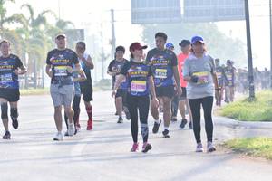 BIB: 112, 11700
                            <button type="button" onclick="openModal(3746676)" class="btn btn-primary btn-sm float-right btn-popup" data-toggle="modal" data-target=".modal-high-quality">
                        <i class="fas fa-shopping-cart"></i> Add to Cart
                    </button>
                                            <button type="button" onclick="isThisMe(3746676, true)" class="btn btn-success btn-sm float-right btn-popup btn-isme hidden" data-toggle="tooltip" data-placement="bottom" title="นี่คือรูปของคุณใช่ไหม คลิกที่นี่เพื่อเอาเข้าอัลบั้ม">
                        <i class="fas fa-plus"></i> Add to album
                    </button>
                    <button type="button" onclick="isThisMe(3746676, false)" class="btn btn-warning btn-sm float-right btn-popup btn-isnotme hidden">
                        <i class="fas fa-ban"></i> Remove from album
                    </button>