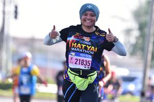 BIB: 21835
                            <button type="button" onclick="openModal(3673357)" class="btn btn-primary btn-sm float-right btn-popup" data-toggle="modal" data-target=".modal-high-quality">
                        <i class="fas fa-shopping-cart"></i> Add to Cart
                    </button>
                                            <button type="button" onclick="isThisMe(3673357, true)" class="btn btn-success btn-sm float-right btn-popup btn-isme hidden" data-toggle="tooltip" data-placement="bottom" title="นี่คือรูปของคุณใช่ไหม คลิกที่นี่เพื่อเอาเข้าอัลบั้ม">
                        <i class="fas fa-plus"></i> Add to album
                    </button>
                    <button type="button" onclick="isThisMe(3673357, false)" class="btn btn-warning btn-sm float-right btn-popup btn-isnotme hidden">
                        <i class="fas fa-ban"></i> Remove from album
                    </button>