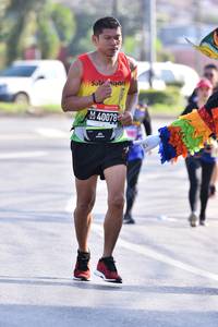 BIB: 40078
                            <button type="button" onclick="openModal(3676736)" class="btn btn-primary btn-sm float-right btn-popup" data-toggle="modal" data-target=".modal-high-quality">
                        <i class="fas fa-shopping-cart"></i> Add to Cart
                    </button>
                                            <button type="button" onclick="isThisMe(3676736, true)" class="btn btn-success btn-sm float-right btn-popup btn-isme hidden" data-toggle="tooltip" data-placement="bottom" title="นี่คือรูปของคุณใช่ไหม คลิกที่นี่เพื่อเอาเข้าอัลบั้ม">
                        <i class="fas fa-plus"></i> Add to album
                    </button>
                    <button type="button" onclick="isThisMe(3676736, false)" class="btn btn-warning btn-sm float-right btn-popup btn-isnotme hidden">
                        <i class="fas fa-ban"></i> Remove from album
                    </button>