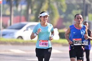 BIB: 209, 41361
                            <button type="button" onclick="openModal(3662886)" class="btn btn-primary btn-sm float-right btn-popup" data-toggle="modal" data-target=".modal-high-quality">
                        <i class="fas fa-shopping-cart"></i> Add to Cart
                    </button>
                                            <button type="button" onclick="isThisMe(3662886, true)" class="btn btn-success btn-sm float-right btn-popup btn-isme hidden" data-toggle="tooltip" data-placement="bottom" title="นี่คือรูปของคุณใช่ไหม คลิกที่นี่เพื่อเอาเข้าอัลบั้ม">
                        <i class="fas fa-plus"></i> Add to album
                    </button>
                    <button type="button" onclick="isThisMe(3662886, false)" class="btn btn-warning btn-sm float-right btn-popup btn-isnotme hidden">
                        <i class="fas fa-ban"></i> Remove from album
                    </button>