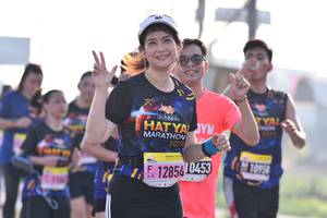 BIB: 12854, 0453
                            <button type="button" onclick="openModal(3769391)" class="btn btn-primary btn-sm float-right btn-popup" data-toggle="modal" data-target=".modal-high-quality">
                        <i class="fas fa-shopping-cart"></i> Add to Cart
                    </button>
                                            <button type="button" onclick="isThisMe(3769391, true)" class="btn btn-success btn-sm float-right btn-popup btn-isme hidden" data-toggle="tooltip" data-placement="bottom" title="นี่คือรูปของคุณใช่ไหม คลิกที่นี่เพื่อเอาเข้าอัลบั้ม">
                        <i class="fas fa-plus"></i> Add to album
                    </button>
                    <button type="button" onclick="isThisMe(3769391, false)" class="btn btn-warning btn-sm float-right btn-popup btn-isnotme hidden">
                        <i class="fas fa-ban"></i> Remove from album
                    </button>