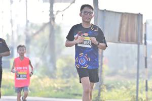 BIB: 0551
                            <button type="button" onclick="openModal(3760441)" class="btn btn-primary btn-sm float-right btn-popup" data-toggle="modal" data-target=".modal-high-quality">
                        <i class="fas fa-shopping-cart"></i> Add to Cart
                    </button>
                                            <button type="button" onclick="isThisMe(3760441, true)" class="btn btn-success btn-sm float-right btn-popup btn-isme hidden" data-toggle="tooltip" data-placement="bottom" title="นี่คือรูปของคุณใช่ไหม คลิกที่นี่เพื่อเอาเข้าอัลบั้ม">
                        <i class="fas fa-plus"></i> Add to album
                    </button>
                    <button type="button" onclick="isThisMe(3760441, false)" class="btn btn-warning btn-sm float-right btn-popup btn-isnotme hidden">
                        <i class="fas fa-ban"></i> Remove from album
                    </button>