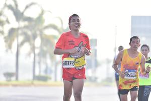 BIB: 11125, 20909
                            <button type="button" onclick="openModal(3759678)" class="btn btn-primary btn-sm float-right btn-popup" data-toggle="modal" data-target=".modal-high-quality">
                        <i class="fas fa-shopping-cart"></i> Add to Cart
                    </button>
                                            <button type="button" onclick="isThisMe(3759678, true)" class="btn btn-success btn-sm float-right btn-popup btn-isme hidden" data-toggle="tooltip" data-placement="bottom" title="นี่คือรูปของคุณใช่ไหม คลิกที่นี่เพื่อเอาเข้าอัลบั้ม">
                        <i class="fas fa-plus"></i> Add to album
                    </button>
                    <button type="button" onclick="isThisMe(3759678, false)" class="btn btn-warning btn-sm float-right btn-popup btn-isnotme hidden">
                        <i class="fas fa-ban"></i> Remove from album
                    </button>