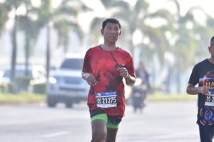 BIB: 21275
                            <button type="button" onclick="openModal(3747882)" class="btn btn-primary btn-sm float-right btn-popup" data-toggle="modal" data-target=".modal-high-quality">
                        <i class="fas fa-shopping-cart"></i> Add to Cart
                    </button>
                                            <button type="button" onclick="isThisMe(3747882, true)" class="btn btn-success btn-sm float-right btn-popup btn-isme hidden" data-toggle="tooltip" data-placement="bottom" title="นี่คือรูปของคุณใช่ไหม คลิกที่นี่เพื่อเอาเข้าอัลบั้ม">
                        <i class="fas fa-plus"></i> Add to album
                    </button>
                    <button type="button" onclick="isThisMe(3747882, false)" class="btn btn-warning btn-sm float-right btn-popup btn-isnotme hidden">
                        <i class="fas fa-ban"></i> Remove from album
                    </button>