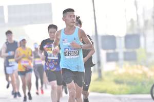 BIB: 20531
                            <button type="button" onclick="openModal(3781242)" class="btn btn-primary btn-sm float-right btn-popup" data-toggle="modal" data-target=".modal-high-quality">
                        <i class="fas fa-shopping-cart"></i> Add to Cart
                    </button>
                                            <button type="button" onclick="isThisMe(3781242, true)" class="btn btn-success btn-sm float-right btn-popup btn-isme hidden" data-toggle="tooltip" data-placement="bottom" title="นี่คือรูปของคุณใช่ไหม คลิกที่นี่เพื่อเอาเข้าอัลบั้ม">
                        <i class="fas fa-plus"></i> Add to album
                    </button>
                    <button type="button" onclick="isThisMe(3781242, false)" class="btn btn-warning btn-sm float-right btn-popup btn-isnotme hidden">
                        <i class="fas fa-ban"></i> Remove from album
                    </button>