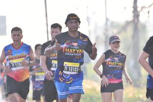 BIB: 209, 10103
                            <button type="button" onclick="openModal(3757297)" class="btn btn-primary btn-sm float-right btn-popup" data-toggle="modal" data-target=".modal-high-quality">
                        <i class="fas fa-shopping-cart"></i> Add to Cart
                    </button>
                                            <button type="button" onclick="isThisMe(3757297, true)" class="btn btn-success btn-sm float-right btn-popup btn-isme hidden" data-toggle="tooltip" data-placement="bottom" title="นี่คือรูปของคุณใช่ไหม คลิกที่นี่เพื่อเอาเข้าอัลบั้ม">
                        <i class="fas fa-plus"></i> Add to album
                    </button>
                    <button type="button" onclick="isThisMe(3757297, false)" class="btn btn-warning btn-sm float-right btn-popup btn-isnotme hidden">
                        <i class="fas fa-ban"></i> Remove from album
                    </button>