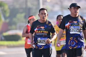 BIB: 20567, 2019, 2142
                            <button type="button" onclick="openModal(3741434)" class="btn btn-primary btn-sm float-right btn-popup" data-toggle="modal" data-target=".modal-high-quality">
                        <i class="fas fa-shopping-cart"></i> Add to Cart
                    </button>
                                            <button type="button" onclick="isThisMe(3741434, true)" class="btn btn-success btn-sm float-right btn-popup btn-isme hidden" data-toggle="tooltip" data-placement="bottom" title="นี่คือรูปของคุณใช่ไหม คลิกที่นี่เพื่อเอาเข้าอัลบั้ม">
                        <i class="fas fa-plus"></i> Add to album
                    </button>
                    <button type="button" onclick="isThisMe(3741434, false)" class="btn btn-warning btn-sm float-right btn-popup btn-isnotme hidden">
                        <i class="fas fa-ban"></i> Remove from album
                    </button>