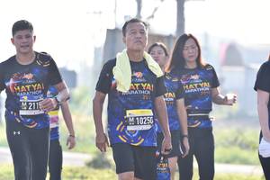 BIB: 211, 10250
                            <button type="button" onclick="openModal(3753074)" class="btn btn-primary btn-sm float-right btn-popup" data-toggle="modal" data-target=".modal-high-quality">
                        <i class="fas fa-shopping-cart"></i> Add to Cart
                    </button>
                                            <button type="button" onclick="isThisMe(3753074, true)" class="btn btn-success btn-sm float-right btn-popup btn-isme hidden" data-toggle="tooltip" data-placement="bottom" title="นี่คือรูปของคุณใช่ไหม คลิกที่นี่เพื่อเอาเข้าอัลบั้ม">
                        <i class="fas fa-plus"></i> Add to album
                    </button>
                    <button type="button" onclick="isThisMe(3753074, false)" class="btn btn-warning btn-sm float-right btn-popup btn-isnotme hidden">
                        <i class="fas fa-ban"></i> Remove from album
                    </button>