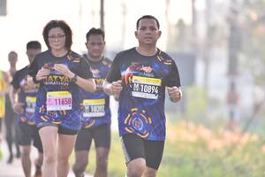 BIB: 10894, 11658
                            <button type="button" onclick="openModal(3779640)" class="btn btn-primary btn-sm float-right btn-popup" data-toggle="modal" data-target=".modal-high-quality">
                        <i class="fas fa-shopping-cart"></i> Add to Cart
                    </button>
                                            <button type="button" onclick="isThisMe(3779640, true)" class="btn btn-success btn-sm float-right btn-popup btn-isme hidden" data-toggle="tooltip" data-placement="bottom" title="นี่คือรูปของคุณใช่ไหม คลิกที่นี่เพื่อเอาเข้าอัลบั้ม">
                        <i class="fas fa-plus"></i> Add to album
                    </button>
                    <button type="button" onclick="isThisMe(3779640, false)" class="btn btn-warning btn-sm float-right btn-popup btn-isnotme hidden">
                        <i class="fas fa-ban"></i> Remove from album
                    </button>