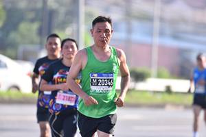 BIB: 20346
                            <button type="button" onclick="openModal(3662587)" class="btn btn-primary btn-sm float-right btn-popup" data-toggle="modal" data-target=".modal-high-quality">
                        <i class="fas fa-shopping-cart"></i> Add to Cart
                    </button>
                                            <button type="button" onclick="isThisMe(3662587, true)" class="btn btn-success btn-sm float-right btn-popup btn-isme hidden" data-toggle="tooltip" data-placement="bottom" title="นี่คือรูปของคุณใช่ไหม คลิกที่นี่เพื่อเอาเข้าอัลบั้ม">
                        <i class="fas fa-plus"></i> Add to album
                    </button>
                    <button type="button" onclick="isThisMe(3662587, false)" class="btn btn-warning btn-sm float-right btn-popup btn-isnotme hidden">
                        <i class="fas fa-ban"></i> Remove from album
                    </button>