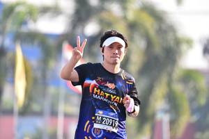 BIB: 20919, 
                            <button type="button" onclick="openModal(3668006)" class="btn btn-primary btn-sm float-right btn-popup" data-toggle="modal" data-target=".modal-high-quality">
                        <i class="fas fa-shopping-cart"></i> Add to Cart
                    </button>
                                            <button type="button" onclick="isThisMe(3668006, true)" class="btn btn-success btn-sm float-right btn-popup btn-isme hidden" data-toggle="tooltip" data-placement="bottom" title="นี่คือรูปของคุณใช่ไหม คลิกที่นี่เพื่อเอาเข้าอัลบั้ม">
                        <i class="fas fa-plus"></i> Add to album
                    </button>
                    <button type="button" onclick="isThisMe(3668006, false)" class="btn btn-warning btn-sm float-right btn-popup btn-isnotme hidden">
                        <i class="fas fa-ban"></i> Remove from album
                    </button>