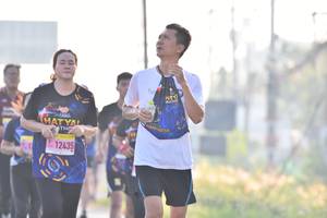 BIB: 12435
                            <button type="button" onclick="openModal(3757944)" class="btn btn-primary btn-sm float-right btn-popup" data-toggle="modal" data-target=".modal-high-quality">
                        <i class="fas fa-shopping-cart"></i> Add to Cart
                    </button>
                                            <button type="button" onclick="isThisMe(3757944, true)" class="btn btn-success btn-sm float-right btn-popup btn-isme hidden" data-toggle="tooltip" data-placement="bottom" title="นี่คือรูปของคุณใช่ไหม คลิกที่นี่เพื่อเอาเข้าอัลบั้ม">
                        <i class="fas fa-plus"></i> Add to album
                    </button>
                    <button type="button" onclick="isThisMe(3757944, false)" class="btn btn-warning btn-sm float-right btn-popup btn-isnotme hidden">
                        <i class="fas fa-ban"></i> Remove from album
                    </button>