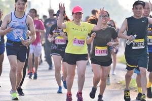 BIB: 1220, 12273, 10239
                            <button type="button" onclick="openModal(3746212)" class="btn btn-primary btn-sm float-right btn-popup" data-toggle="modal" data-target=".modal-high-quality">
                        <i class="fas fa-shopping-cart"></i> Add to Cart
                    </button>
                                            <button type="button" onclick="isThisMe(3746212, true)" class="btn btn-success btn-sm float-right btn-popup btn-isme hidden" data-toggle="tooltip" data-placement="bottom" title="นี่คือรูปของคุณใช่ไหม คลิกที่นี่เพื่อเอาเข้าอัลบั้ม">
                        <i class="fas fa-plus"></i> Add to album
                    </button>
                    <button type="button" onclick="isThisMe(3746212, false)" class="btn btn-warning btn-sm float-right btn-popup btn-isnotme hidden">
                        <i class="fas fa-ban"></i> Remove from album
                    </button>