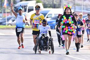 BIB: 22128, 
                            <button type="button" onclick="openModal(3670805)" class="btn btn-primary btn-sm float-right btn-popup" data-toggle="modal" data-target=".modal-high-quality">
                        <i class="fas fa-shopping-cart"></i> Add to Cart
                    </button>
                                            <button type="button" onclick="isThisMe(3670805, true)" class="btn btn-success btn-sm float-right btn-popup btn-isme hidden" data-toggle="tooltip" data-placement="bottom" title="นี่คือรูปของคุณใช่ไหม คลิกที่นี่เพื่อเอาเข้าอัลบั้ม">
                        <i class="fas fa-plus"></i> Add to album
                    </button>
                    <button type="button" onclick="isThisMe(3670805, false)" class="btn btn-warning btn-sm float-right btn-popup btn-isnotme hidden">
                        <i class="fas fa-ban"></i> Remove from album
                    </button>