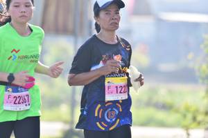 BIB: 122, 2238
                            <button type="button" onclick="openModal(3739424)" class="btn btn-primary btn-sm float-right btn-popup" data-toggle="modal" data-target=".modal-high-quality">
                        <i class="fas fa-shopping-cart"></i> Add to Cart
                    </button>
                                            <button type="button" onclick="isThisMe(3739424, true)" class="btn btn-success btn-sm float-right btn-popup btn-isme hidden" data-toggle="tooltip" data-placement="bottom" title="นี่คือรูปของคุณใช่ไหม คลิกที่นี่เพื่อเอาเข้าอัลบั้ม">
                        <i class="fas fa-plus"></i> Add to album
                    </button>
                    <button type="button" onclick="isThisMe(3739424, false)" class="btn btn-warning btn-sm float-right btn-popup btn-isnotme hidden">
                        <i class="fas fa-ban"></i> Remove from album
                    </button>