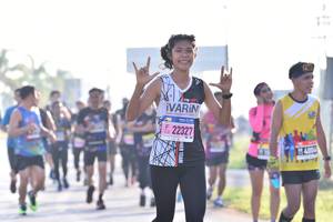 BIB: 22327
                            <button type="button" onclick="openModal(3748217)" class="btn btn-primary btn-sm float-right btn-popup" data-toggle="modal" data-target=".modal-high-quality">
                        <i class="fas fa-shopping-cart"></i> Add to Cart
                    </button>
                                            <button type="button" onclick="isThisMe(3748217, true)" class="btn btn-success btn-sm float-right btn-popup btn-isme hidden" data-toggle="tooltip" data-placement="bottom" title="นี่คือรูปของคุณใช่ไหม คลิกที่นี่เพื่อเอาเข้าอัลบั้ม">
                        <i class="fas fa-plus"></i> Add to album
                    </button>
                    <button type="button" onclick="isThisMe(3748217, false)" class="btn btn-warning btn-sm float-right btn-popup btn-isnotme hidden">
                        <i class="fas fa-ban"></i> Remove from album
                    </button>