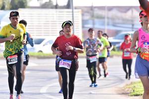 BIB: 21796
                            <button type="button" onclick="openModal(3669411)" class="btn btn-primary btn-sm float-right btn-popup" data-toggle="modal" data-target=".modal-high-quality">
                        <i class="fas fa-shopping-cart"></i> Add to Cart
                    </button>
                                            <button type="button" onclick="isThisMe(3669411, true)" class="btn btn-success btn-sm float-right btn-popup btn-isme hidden" data-toggle="tooltip" data-placement="bottom" title="นี่คือรูปของคุณใช่ไหม คลิกที่นี่เพื่อเอาเข้าอัลบั้ม">
                        <i class="fas fa-plus"></i> Add to album
                    </button>
                    <button type="button" onclick="isThisMe(3669411, false)" class="btn btn-warning btn-sm float-right btn-popup btn-isnotme hidden">
                        <i class="fas fa-ban"></i> Remove from album
                    </button>