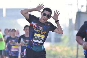 BIB: 10721
                            <button type="button" onclick="openModal(3747051)" class="btn btn-primary btn-sm float-right btn-popup" data-toggle="modal" data-target=".modal-high-quality">
                        <i class="fas fa-shopping-cart"></i> Add to Cart
                    </button>
                                            <button type="button" onclick="isThisMe(3747051, true)" class="btn btn-success btn-sm float-right btn-popup btn-isme hidden" data-toggle="tooltip" data-placement="bottom" title="นี่คือรูปของคุณใช่ไหม คลิกที่นี่เพื่อเอาเข้าอัลบั้ม">
                        <i class="fas fa-plus"></i> Add to album
                    </button>
                    <button type="button" onclick="isThisMe(3747051, false)" class="btn btn-warning btn-sm float-right btn-popup btn-isnotme hidden">
                        <i class="fas fa-ban"></i> Remove from album
                    </button>