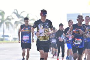 BIB: 405
                            <button type="button" onclick="openModal(3754177)" class="btn btn-primary btn-sm float-right btn-popup" data-toggle="modal" data-target=".modal-high-quality">
                        <i class="fas fa-shopping-cart"></i> Add to Cart
                    </button>
                                            <button type="button" onclick="isThisMe(3754177, true)" class="btn btn-success btn-sm float-right btn-popup btn-isme hidden" data-toggle="tooltip" data-placement="bottom" title="นี่คือรูปของคุณใช่ไหม คลิกที่นี่เพื่อเอาเข้าอัลบั้ม">
                        <i class="fas fa-plus"></i> Add to album
                    </button>
                    <button type="button" onclick="isThisMe(3754177, false)" class="btn btn-warning btn-sm float-right btn-popup btn-isnotme hidden">
                        <i class="fas fa-ban"></i> Remove from album
                    </button>