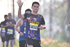 BIB: 10782
                            <button type="button" onclick="openModal(3778581)" class="btn btn-primary btn-sm float-right btn-popup" data-toggle="modal" data-target=".modal-high-quality">
                        <i class="fas fa-shopping-cart"></i> Add to Cart
                    </button>
                                            <button type="button" onclick="isThisMe(3778581, true)" class="btn btn-success btn-sm float-right btn-popup btn-isme hidden" data-toggle="tooltip" data-placement="bottom" title="นี่คือรูปของคุณใช่ไหม คลิกที่นี่เพื่อเอาเข้าอัลบั้ม">
                        <i class="fas fa-plus"></i> Add to album
                    </button>
                    <button type="button" onclick="isThisMe(3778581, false)" class="btn btn-warning btn-sm float-right btn-popup btn-isnotme hidden">
                        <i class="fas fa-ban"></i> Remove from album
                    </button>