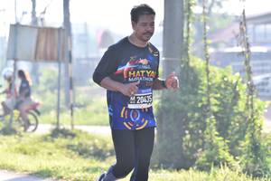 BIB: 20435
                            <button type="button" onclick="openModal(3739757)" class="btn btn-primary btn-sm float-right btn-popup" data-toggle="modal" data-target=".modal-high-quality">
                        <i class="fas fa-shopping-cart"></i> Add to Cart
                    </button>
                                            <button type="button" onclick="isThisMe(3739757, true)" class="btn btn-success btn-sm float-right btn-popup btn-isme hidden" data-toggle="tooltip" data-placement="bottom" title="นี่คือรูปของคุณใช่ไหม คลิกที่นี่เพื่อเอาเข้าอัลบั้ม">
                        <i class="fas fa-plus"></i> Add to album
                    </button>
                    <button type="button" onclick="isThisMe(3739757, false)" class="btn btn-warning btn-sm float-right btn-popup btn-isnotme hidden">
                        <i class="fas fa-ban"></i> Remove from album
                    </button>