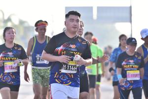 BIB: 11464, 1159
                            <button type="button" onclick="openModal(3747367)" class="btn btn-primary btn-sm float-right btn-popup" data-toggle="modal" data-target=".modal-high-quality">
                        <i class="fas fa-shopping-cart"></i> Add to Cart
                    </button>
                                            <button type="button" onclick="isThisMe(3747367, true)" class="btn btn-success btn-sm float-right btn-popup btn-isme hidden" data-toggle="tooltip" data-placement="bottom" title="นี่คือรูปของคุณใช่ไหม คลิกที่นี่เพื่อเอาเข้าอัลบั้ม">
                        <i class="fas fa-plus"></i> Add to album
                    </button>
                    <button type="button" onclick="isThisMe(3747367, false)" class="btn btn-warning btn-sm float-right btn-popup btn-isnotme hidden">
                        <i class="fas fa-ban"></i> Remove from album
                    </button>