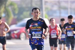 BIB: 2019, 20186
                            <button type="button" onclick="openModal(3742464)" class="btn btn-primary btn-sm float-right btn-popup" data-toggle="modal" data-target=".modal-high-quality">
                        <i class="fas fa-shopping-cart"></i> Add to Cart
                    </button>
                                            <button type="button" onclick="isThisMe(3742464, true)" class="btn btn-success btn-sm float-right btn-popup btn-isme hidden" data-toggle="tooltip" data-placement="bottom" title="นี่คือรูปของคุณใช่ไหม คลิกที่นี่เพื่อเอาเข้าอัลบั้ม">
                        <i class="fas fa-plus"></i> Add to album
                    </button>
                    <button type="button" onclick="isThisMe(3742464, false)" class="btn btn-warning btn-sm float-right btn-popup btn-isnotme hidden">
                        <i class="fas fa-ban"></i> Remove from album
                    </button>