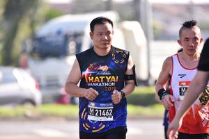 BIB: 201, 21462
                            <button type="button" onclick="openModal(3670546)" class="btn btn-primary btn-sm float-right btn-popup" data-toggle="modal" data-target=".modal-high-quality">
                        <i class="fas fa-shopping-cart"></i> Add to Cart
                    </button>
                                            <button type="button" onclick="isThisMe(3670546, true)" class="btn btn-success btn-sm float-right btn-popup btn-isme hidden" data-toggle="tooltip" data-placement="bottom" title="นี่คือรูปของคุณใช่ไหม คลิกที่นี่เพื่อเอาเข้าอัลบั้ม">
                        <i class="fas fa-plus"></i> Add to album
                    </button>
                    <button type="button" onclick="isThisMe(3670546, false)" class="btn btn-warning btn-sm float-right btn-popup btn-isnotme hidden">
                        <i class="fas fa-ban"></i> Remove from album
                    </button>