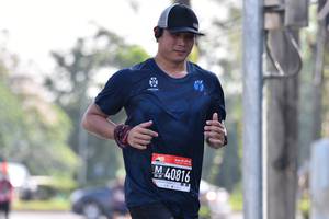 BIB: 40816, 
                            <button type="button" onclick="openModal(3702865)" class="btn btn-primary btn-sm float-right btn-popup" data-toggle="modal" data-target=".modal-high-quality">
                        <i class="fas fa-shopping-cart"></i> Add to Cart
                    </button>
                                            <button type="button" onclick="isThisMe(3702865, true)" class="btn btn-success btn-sm float-right btn-popup btn-isme hidden" data-toggle="tooltip" data-placement="bottom" title="นี่คือรูปของคุณใช่ไหม คลิกที่นี่เพื่อเอาเข้าอัลบั้ม">
                        <i class="fas fa-plus"></i> Add to album
                    </button>
                    <button type="button" onclick="isThisMe(3702865, false)" class="btn btn-warning btn-sm float-right btn-popup btn-isnotme hidden">
                        <i class="fas fa-ban"></i> Remove from album
                    </button>