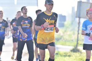 BIB: 40118
                            <button type="button" onclick="openModal(3738714)" class="btn btn-primary btn-sm float-right btn-popup" data-toggle="modal" data-target=".modal-high-quality">
                        <i class="fas fa-shopping-cart"></i> Add to Cart
                    </button>
                                            <button type="button" onclick="isThisMe(3738714, true)" class="btn btn-success btn-sm float-right btn-popup btn-isme hidden" data-toggle="tooltip" data-placement="bottom" title="นี่คือรูปของคุณใช่ไหม คลิกที่นี่เพื่อเอาเข้าอัลบั้ม">
                        <i class="fas fa-plus"></i> Add to album
                    </button>
                    <button type="button" onclick="isThisMe(3738714, false)" class="btn btn-warning btn-sm float-right btn-popup btn-isnotme hidden">
                        <i class="fas fa-ban"></i> Remove from album
                    </button>