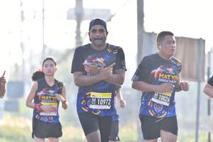 BIB: 10026, 10972
                            <button type="button" onclick="openModal(3760421)" class="btn btn-primary btn-sm float-right btn-popup" data-toggle="modal" data-target=".modal-high-quality">
                        <i class="fas fa-shopping-cart"></i> Add to Cart
                    </button>
                                            <button type="button" onclick="isThisMe(3760421, true)" class="btn btn-success btn-sm float-right btn-popup btn-isme hidden" data-toggle="tooltip" data-placement="bottom" title="นี่คือรูปของคุณใช่ไหม คลิกที่นี่เพื่อเอาเข้าอัลบั้ม">
                        <i class="fas fa-plus"></i> Add to album
                    </button>
                    <button type="button" onclick="isThisMe(3760421, false)" class="btn btn-warning btn-sm float-right btn-popup btn-isnotme hidden">
                        <i class="fas fa-ban"></i> Remove from album
                    </button>