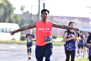 BIB: 
                            <button type="button" onclick="openModal(3665914)" class="btn btn-primary btn-sm float-right btn-popup" data-toggle="modal" data-target=".modal-high-quality">
                        <i class="fas fa-shopping-cart"></i> Add to Cart
                    </button>
                                            <button type="button" onclick="isThisMe(3665914, true)" class="btn btn-success btn-sm float-right btn-popup btn-isme hidden" data-toggle="tooltip" data-placement="bottom" title="นี่คือรูปของคุณใช่ไหม คลิกที่นี่เพื่อเอาเข้าอัลบั้ม">
                        <i class="fas fa-plus"></i> Add to album
                    </button>
                    <button type="button" onclick="isThisMe(3665914, false)" class="btn btn-warning btn-sm float-right btn-popup btn-isnotme hidden">
                        <i class="fas fa-ban"></i> Remove from album
                    </button>